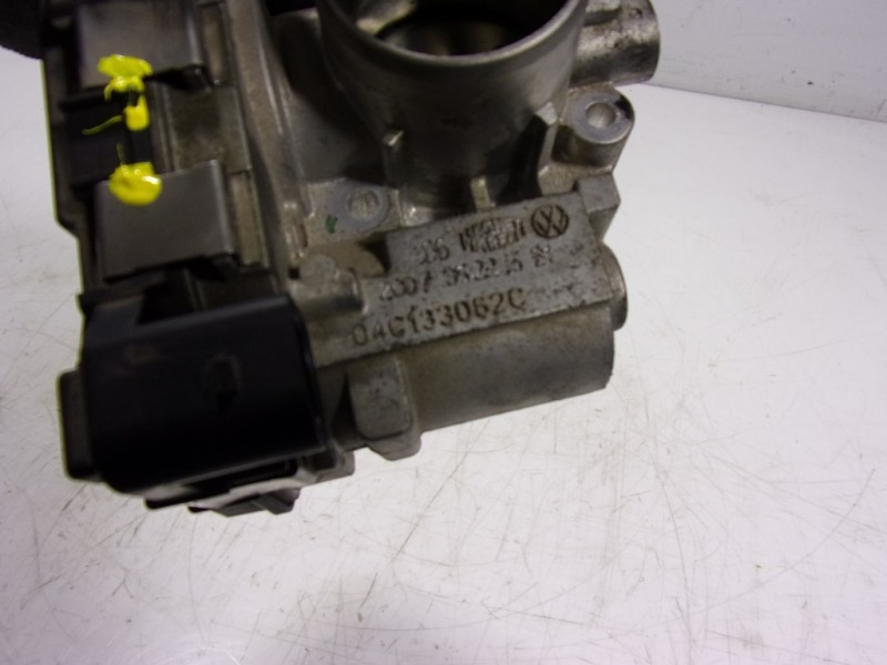 Recambio de caja mariposa para audi a1 (8xk) 1.0 tfsi referencia OEM IAM 04C133062C 04C133062C 