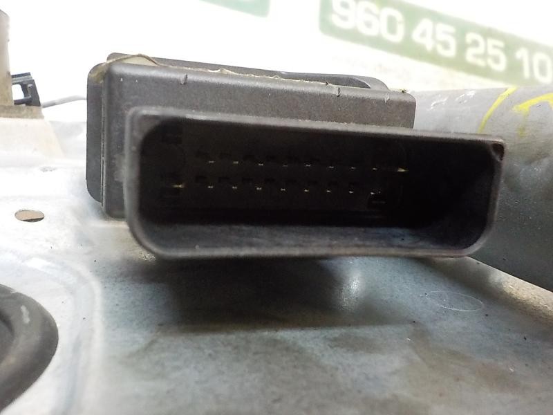 Recambio de elevalunas trasero derecho para skoda superb (3u4) 2.5 v6 tdi cat (bdg) referencia OEM IAM   