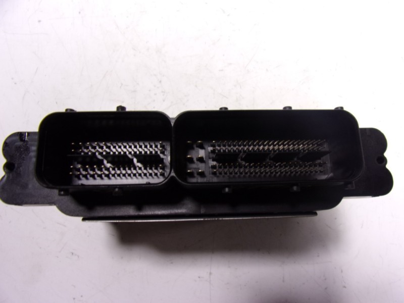 Recambio de centralita motor uce para audi a1 (8xk) 1.0 tfsi referencia OEM IAM 04C906026AK 04C907309AE 