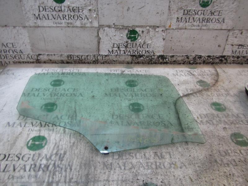 Recambio de cristal puerta trasero derecho para peugeot 308 confort referencia OEM IAM   