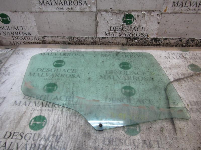 Recambio de cristal puerta trasero derecho para peugeot 308 confort referencia OEM IAM   