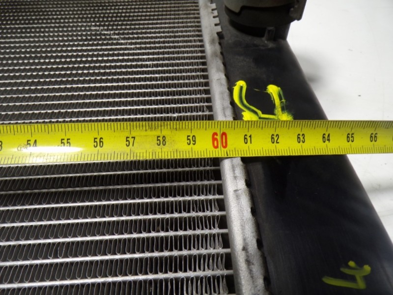 Recambio de radiador agua para toyota auris touring sports (e18) hybrid active referencia OEM IAM 164000T240 4221341041 