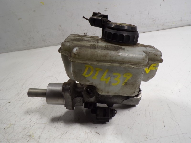 Recambio de bomba freno para volkswagen caddy furgón/kombi maxi kombi bmt referencia OEM IAM 1K1614019L 1K1611301 