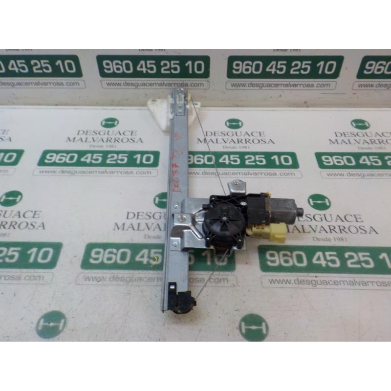 Recambio de elevalunas trasero izquierdo para ford kuga (cbs) 2.0 tdci cat referencia OEM IAM 2138708  