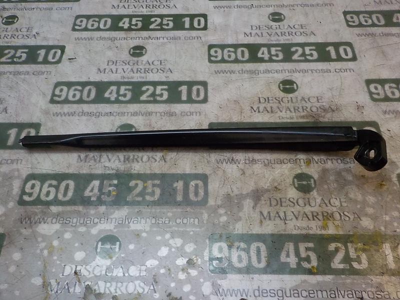 Recambio de brazo limpia delantero izquierdo para seat leon (1p1) 1.9 tdi referencia OEM IAM 1P0955409A1P9  