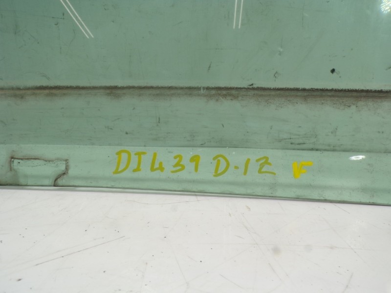 Recambio de cristal puerta delantero izquierdo para volkswagen caddy furgón/kombi maxi kombi bmt referencia OEM IAM 2K5845201A  