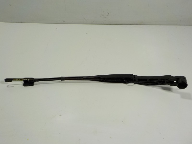 Recambio de brazo limpia delantero izquierdo para mazda 3 berlina (bp) evolution referencia OEM IAM   