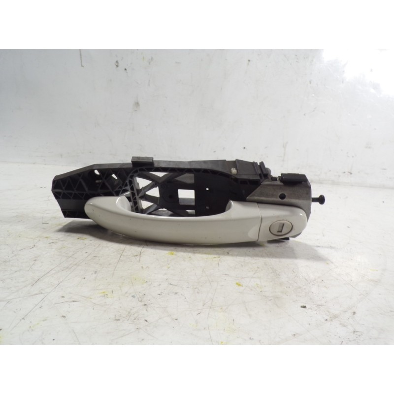 Recambio de maneta exterior delantera izquierda para volkswagen caddy furgón/kombi maxi kombi bmt referencia OEM IAM 2K5837205GR