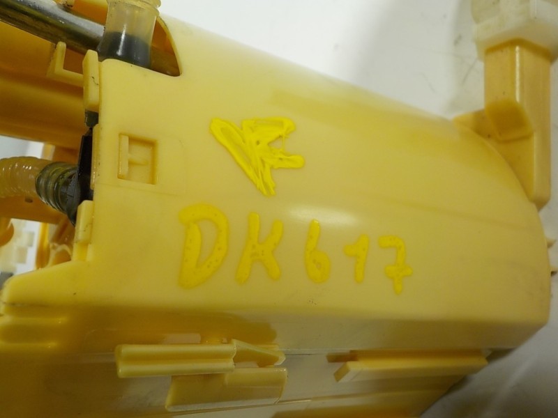 Recambio de aforador para land rover range rover evoque evoque referencia OEM IAM K8D29H307EB K8D29H307EB LR127417