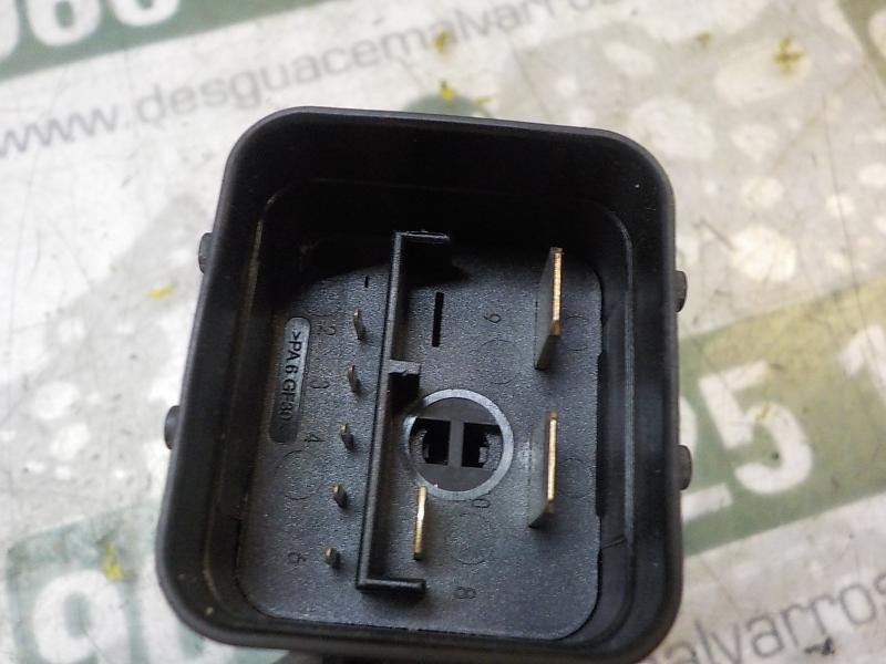 Recambio de caja precalentamiento para seat ibiza (6j5) 1.6 tdi referencia OEM IAM 5J0919506 5J0919506 