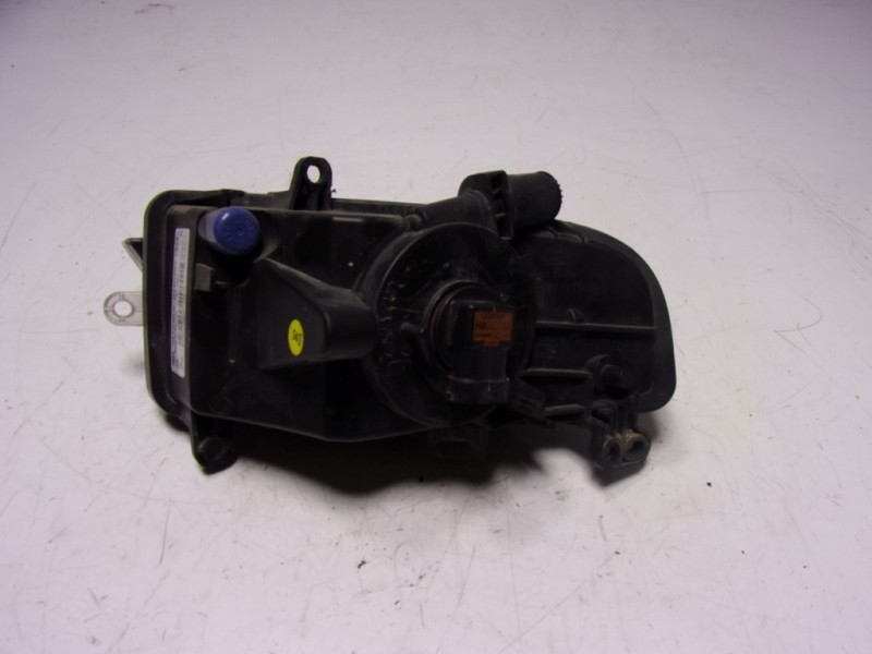 Recambio de faro antiniebla derecho para audi a1 (8xk) 1.0 tfsi referencia OEM IAM 8XA941700A 8XA941700A 