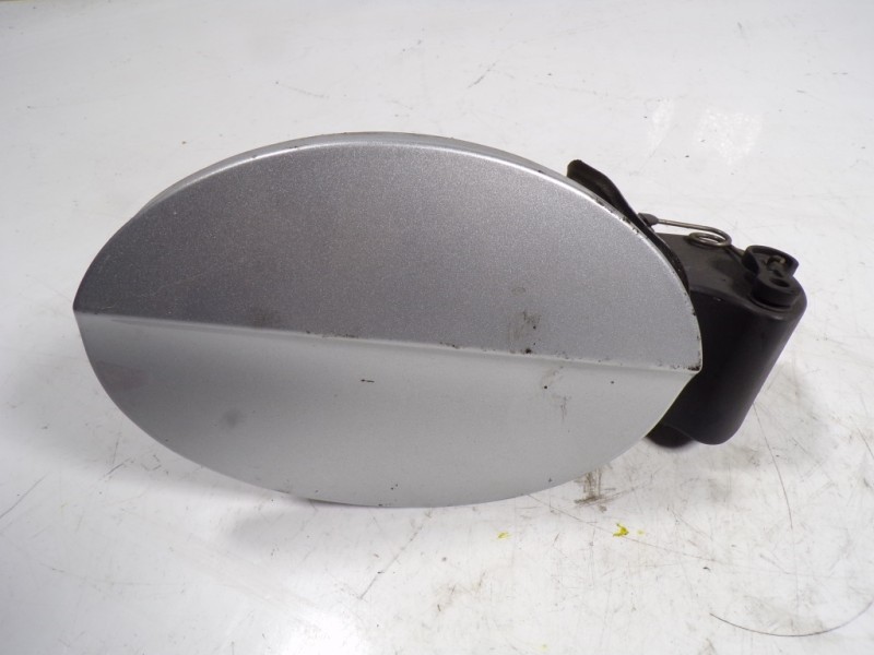 Recambio de tapa combustible para mercedes-benz clase cls (w219) 3.0 cdi cat referencia OEM IAM A2197570106  