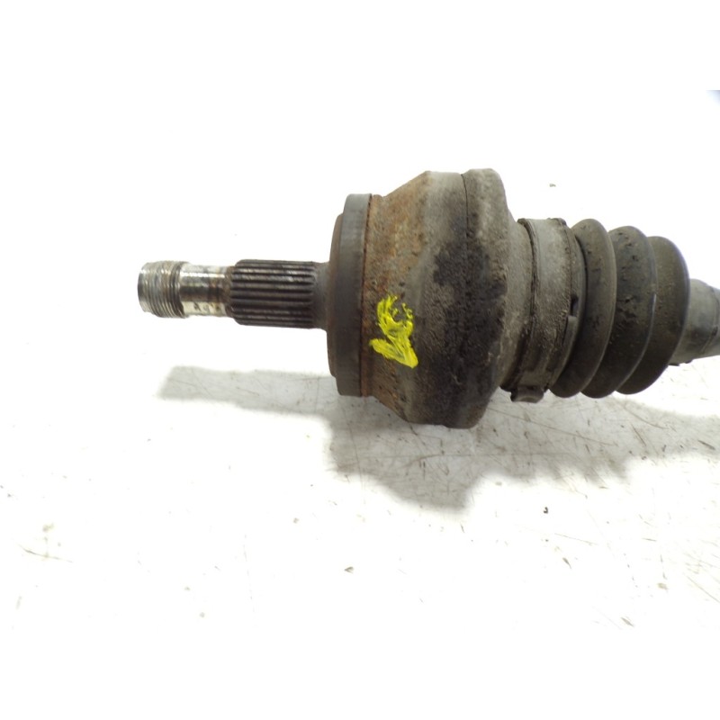 Recambio de transmision trasera izquierda para mercedes-benz clase cls (w219) 3.0 cdi cat referencia OEM IAM A2113501656  