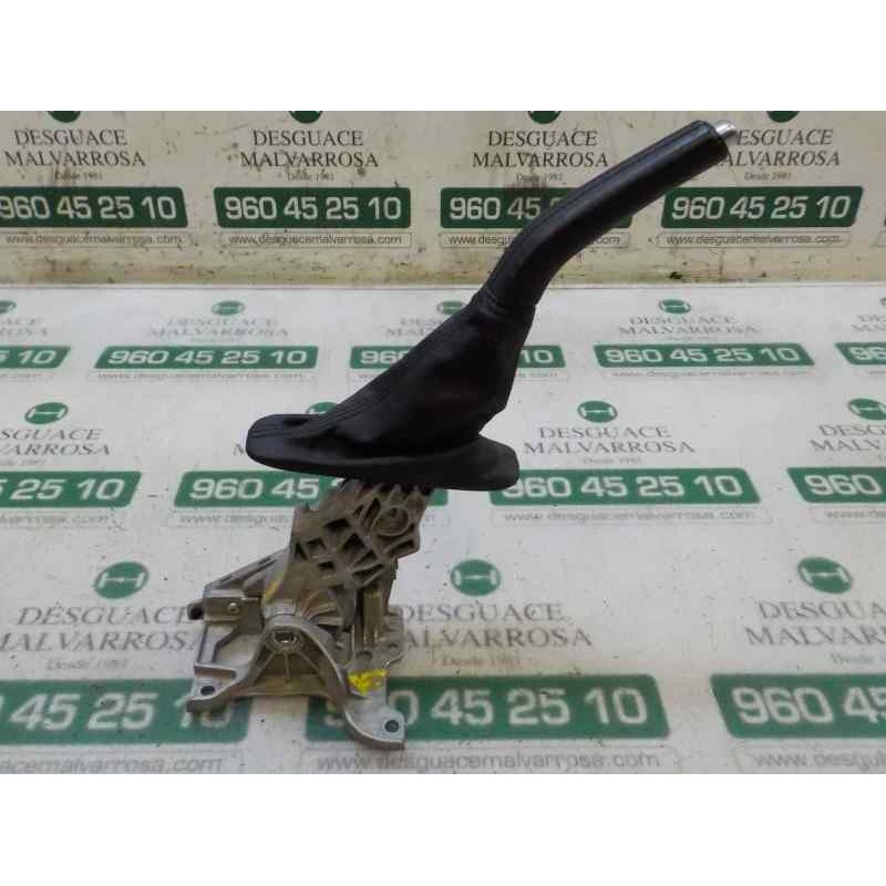 Recambio de palanca freno de mano para volvo v40 2.0 diesel cat referencia OEM IAM 31381647  