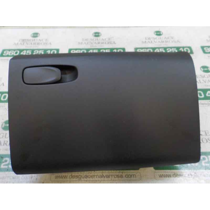 Recambio de guantera para volvo v40 2.0 diesel cat referencia OEM IAM 39840914  