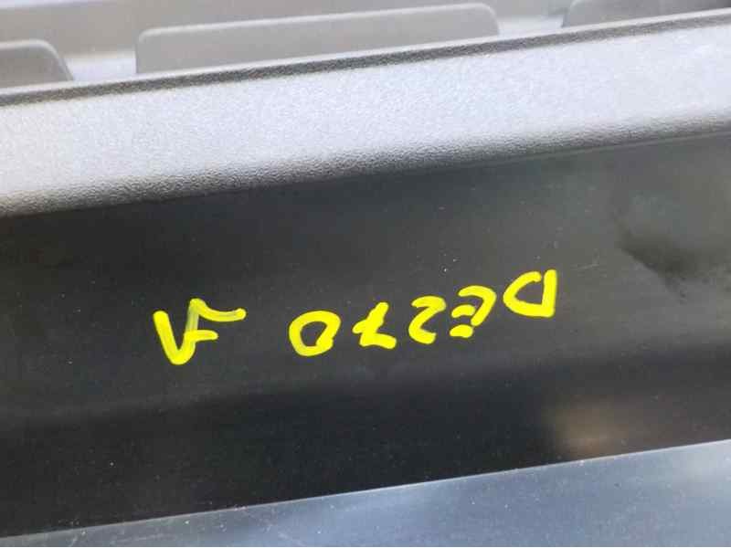 Recambio de guantera para volvo v40 2.0 diesel cat referencia OEM IAM 39840914  