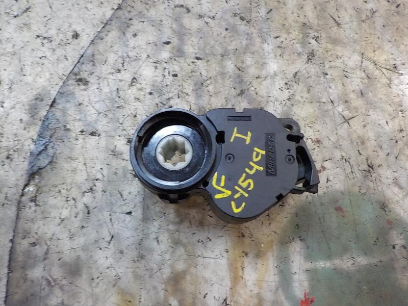 Recambio de motor apertura trampillas climatizador para peugeot 508 access referencia OEM IAM 6479E7  