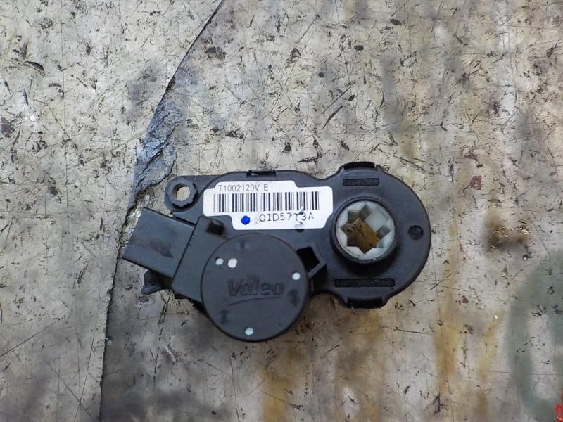 Recambio de motor apertura trampillas climatizador para peugeot 508 access referencia OEM IAM 6479E7  