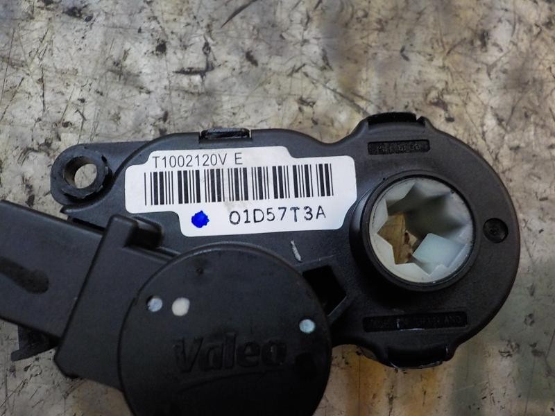 Recambio de motor apertura trampillas climatizador para peugeot 508 access referencia OEM IAM 6479E7  