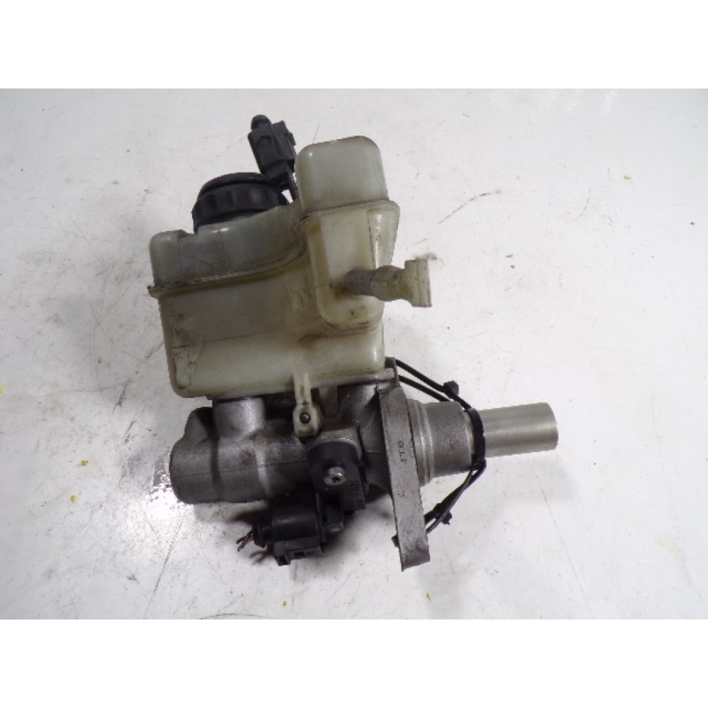 Recambio de bomba freno para volkswagen cc (358) 2.0 tdi referencia OEM IAM 3C1614019E  