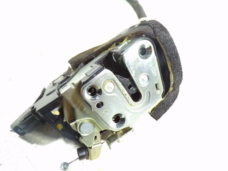 Recambio de cerradura puerta delantera derecha para nissan micra (k13) 1.2 cat referencia OEM IAM 805001HH0A Y2613510 Y2613510