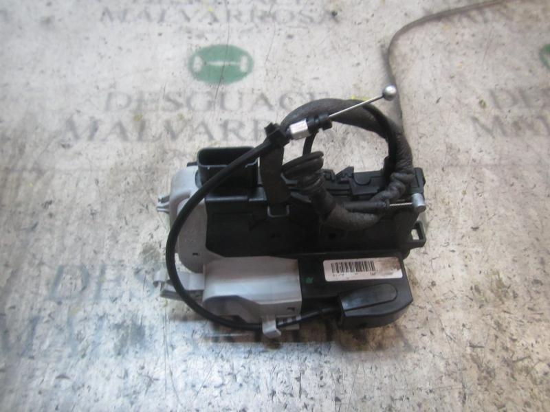 Recambio de cerradura puerta delantera derecha para hyundai ix20 1.6 crdi cat referencia OEM IAM 813201K020  