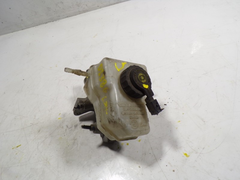 Recambio de bomba freno para bmw serie 1 berlina (e81/e87) 120d referencia OEM IAM 34336785662 03350886541 03350886541