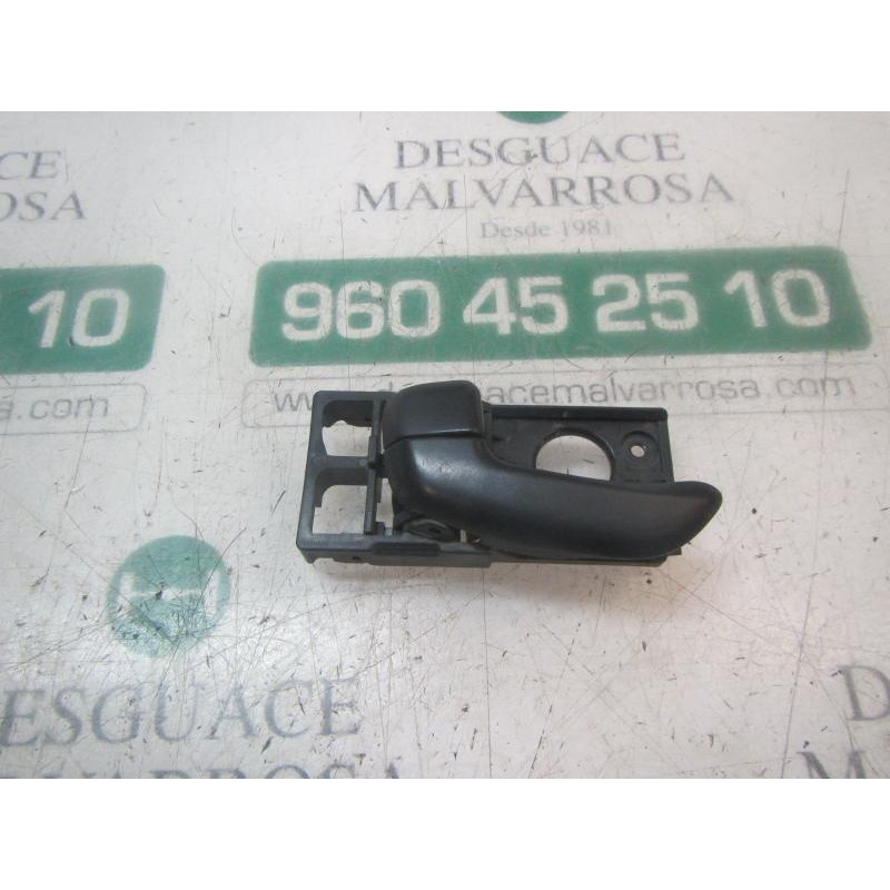 Recambio de maneta interior delantera izquierda para hyundai i10 classic referencia OEM IAM 826100X0004X  