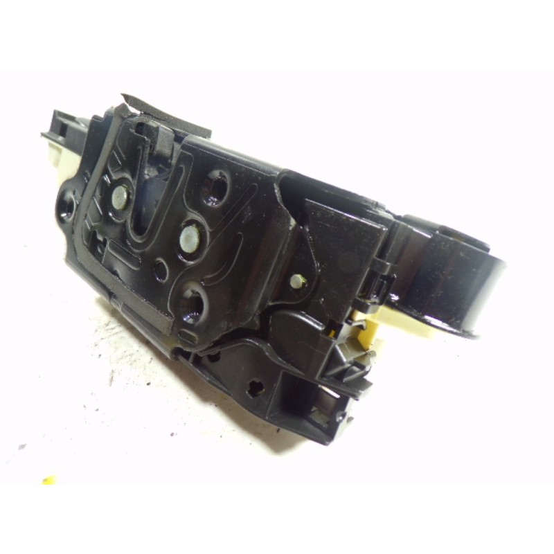 Recambio de cerradura puerta delantera izquierda para volkswagen cc (358) 2.0 tdi referencia OEM IAM 5N1837015F 5N1837015F 