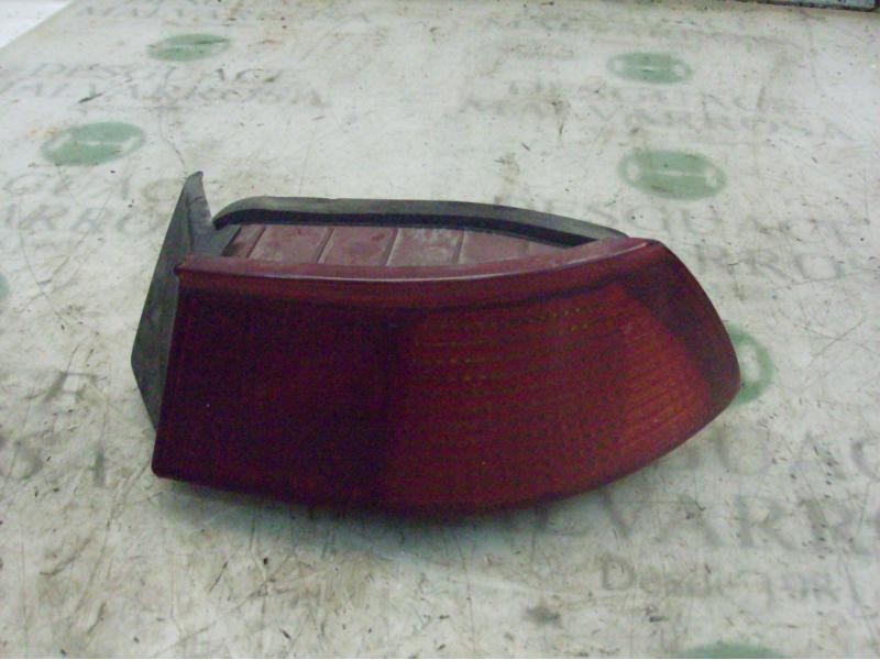 Recambio de piloto trasero derecho para alfa romeo 145 1.9 jtd cat referencia OEM IAM   