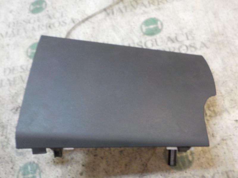 Recambio de guantera para peugeot 508 access referencia OEM IAM 825281  