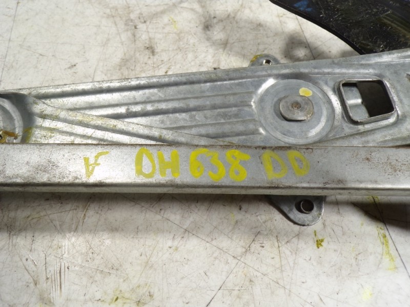 Recambio de elevalunas delantero derecho para nissan micra (k13) 1.2 cat referencia OEM IAM 807201HB0A 827301HB0A 3026028C