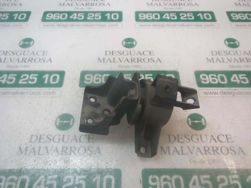 Recambio de soporte cambio para hyundai i10 classic referencia OEM IAM 218300X010  