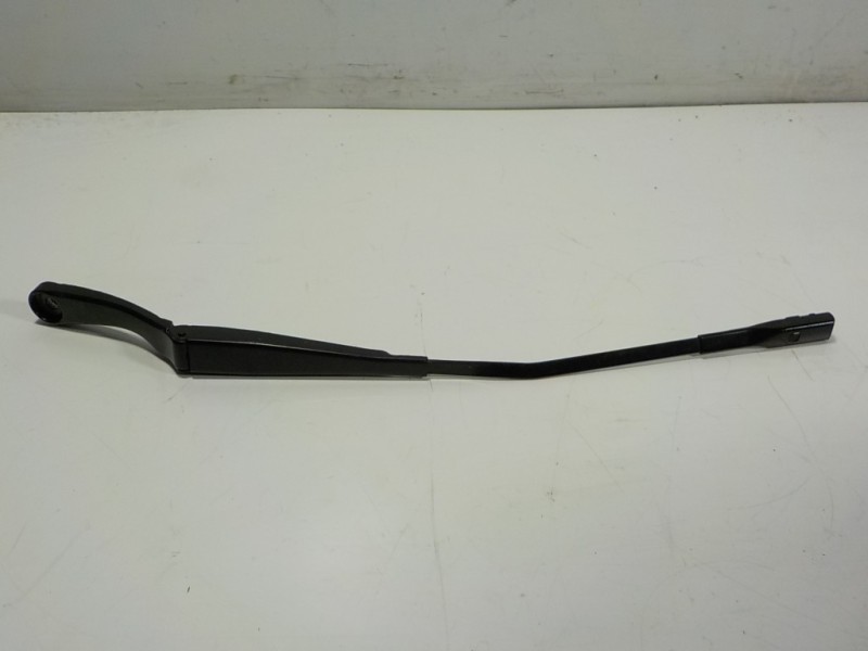 Recambio de brazo limpia delantero izquierdo para land rover range rover evoque evoque referencia OEM IAM LR114644 K8D217527BA K