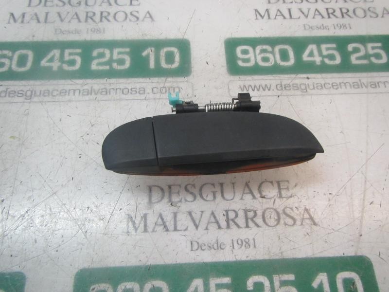 Recambio de maneta exterior delantera derecha para hyundai i10 classic referencia OEM IAM 826600X010CA  