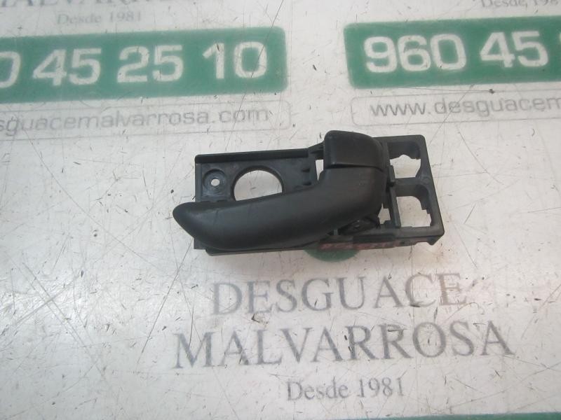 Recambio de maneta interior trasera derecha para hyundai i10 classic referencia OEM IAM 826200X0004X  