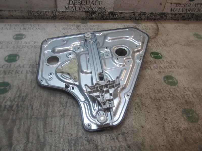 Recambio de elevalunas trasero izquierdo para hyundai ix20 1.6 crdi cat referencia OEM IAM 834711K010  