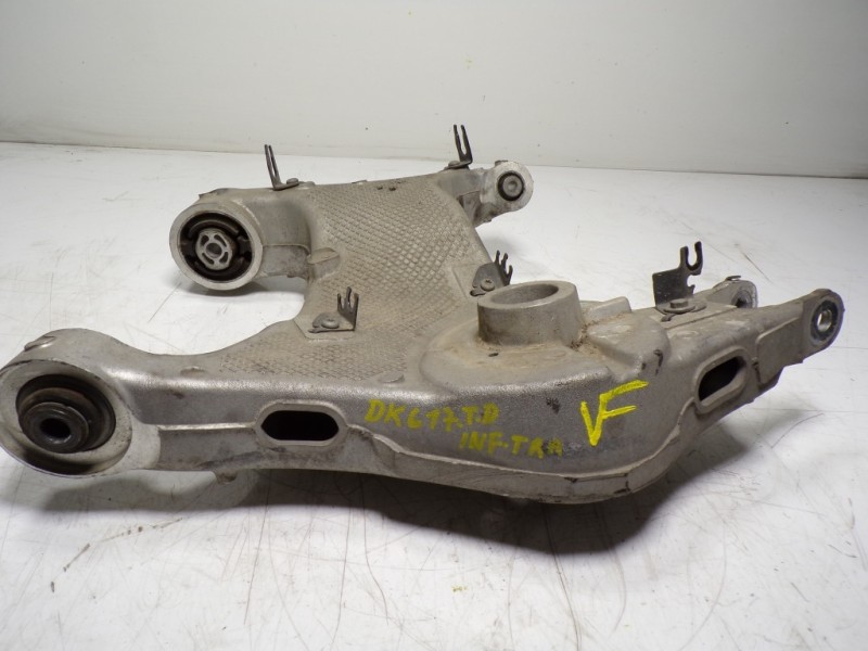 Recambio de brazo suspension inferior trasero derecho para land rover range rover evoque evoque referencia OEM IAM LR098947  