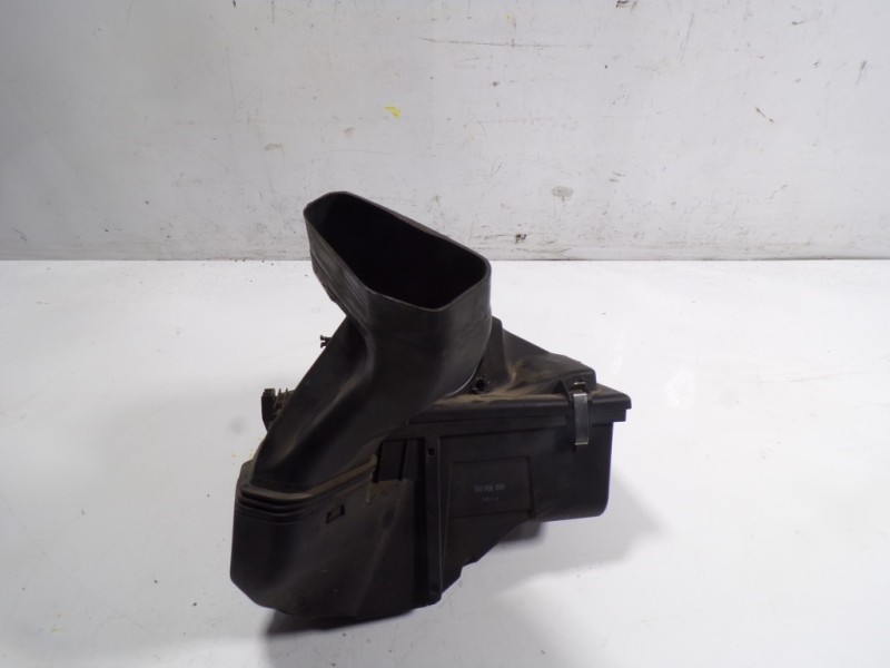 Recambio de filtro aire para bmw serie 1 berlina (e81/e87) 120d referencia OEM IAM 13717797460 AD779746005U 