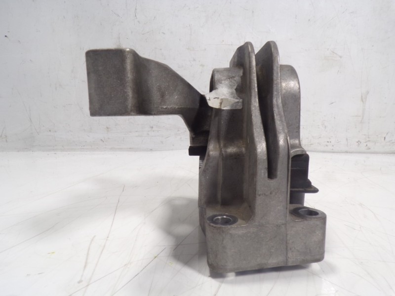 Recambio de soporte motor derecho para seat ibiza (6j5) 1.4tdi 55kw referencia OEM IAM 6C0199262A 6C0199262A 