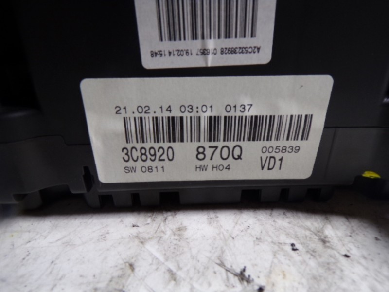 Recambio de cuadro instrumentos para volkswagen cc (358) 2.0 tdi referencia OEM IAM 3C8920870Q 3C8920870Q A2C53238928