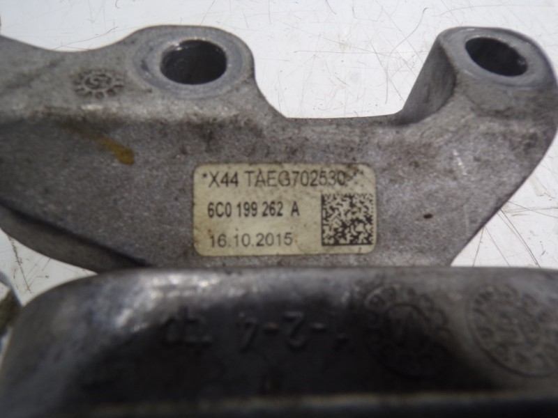 Recambio de soporte motor derecho para seat ibiza (6j5) 1.4tdi 55kw referencia OEM IAM 6C0199262A 6C0199262A 