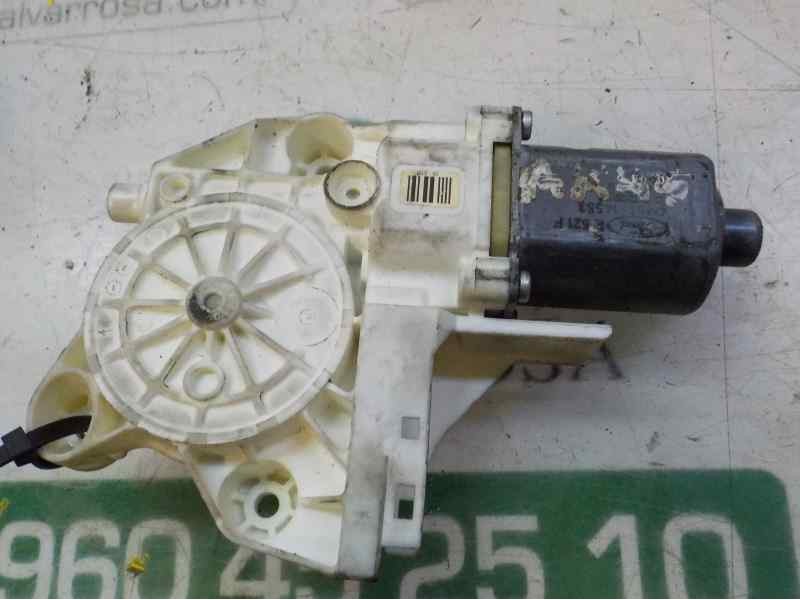 Recambio de motor elevalunas delantero derecho para ford focus berlina (cap) ghia referencia OEM IAM   