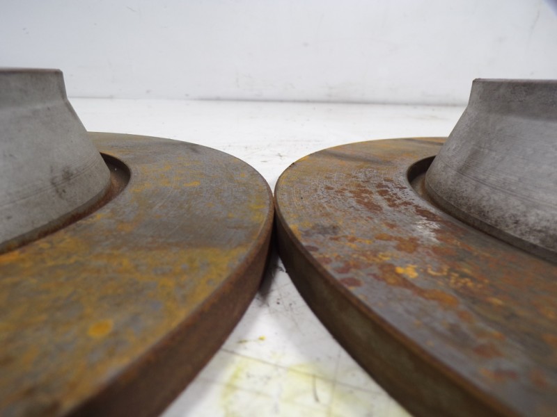 Recambio de disco freno trasero para volkswagen cc (358) 2.0 tdi referencia OEM IAM 5Q0615601G  