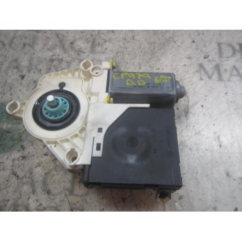 MOTOR ELEVALUNAS DELANTERO DERECHO 1T0959702LZ1M 5P0837402M 