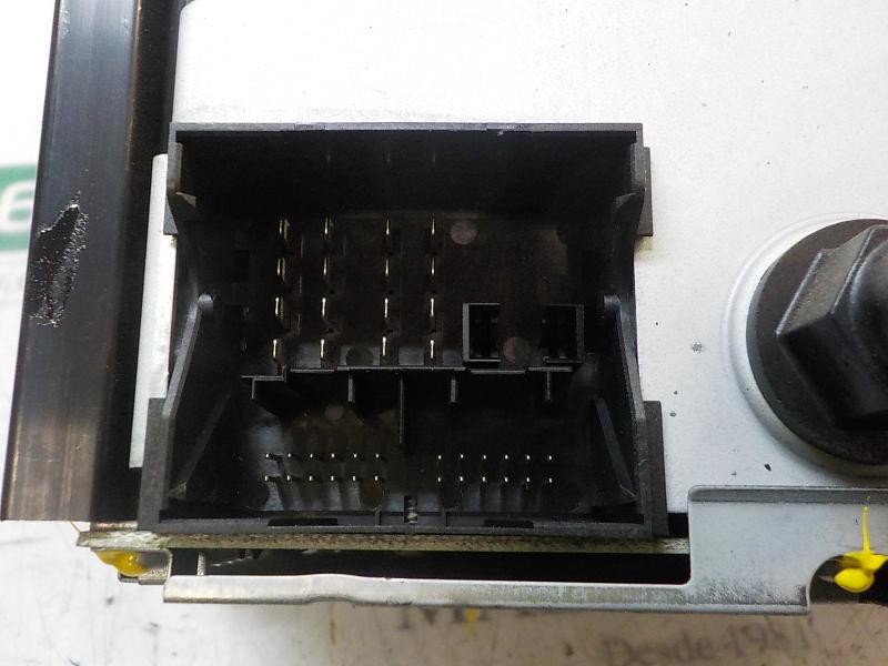 Recambio de sistema audio / radio cd para ford fusion (cbk) 1.4 16v cat referencia OEM IAM   