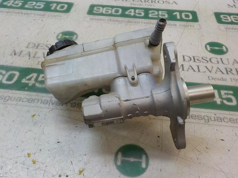 Recambio de bomba freno para renault clio iv 1.5 dci diesel fap referencia OEM IAM 460111938R  