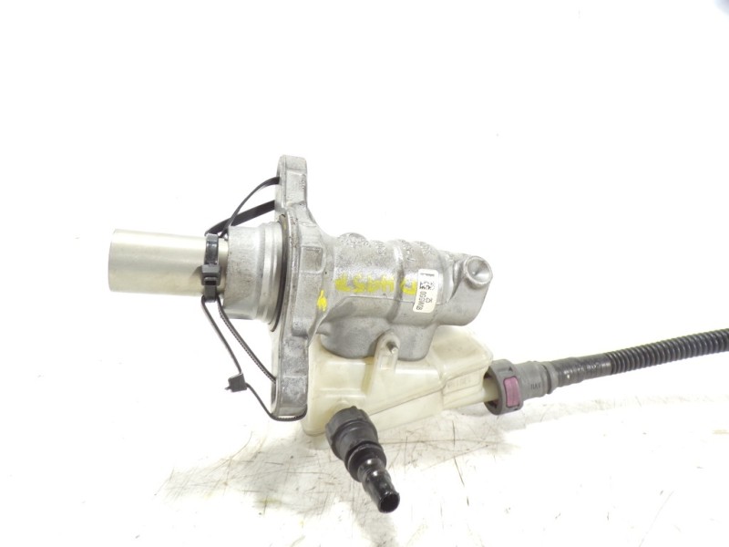 Recambio de bomba freno para ford c-max 1.0 ecoboost cat referencia OEM IAM 2372573  