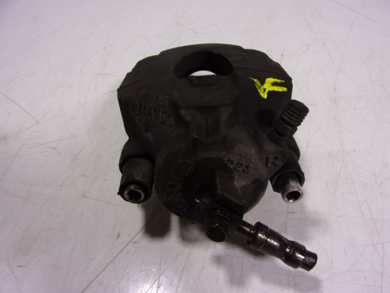 Recambio de pinza freno delantera derecha para audi a1 (8xk) 1.0 tfsi referencia OEM IAM 6C0615124  