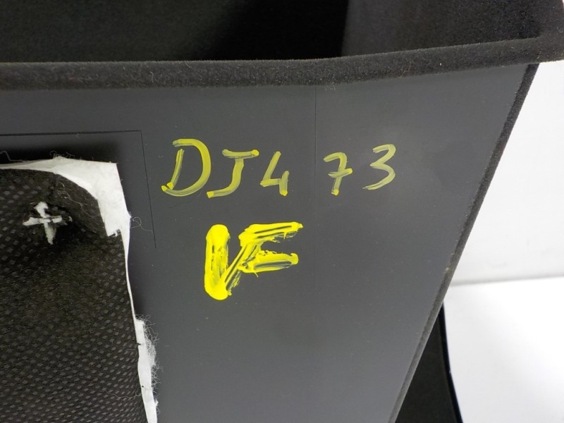 Recambio de guantera para mazda 3 berlina (bp) evolution referencia OEM IAM  BEPN64051 